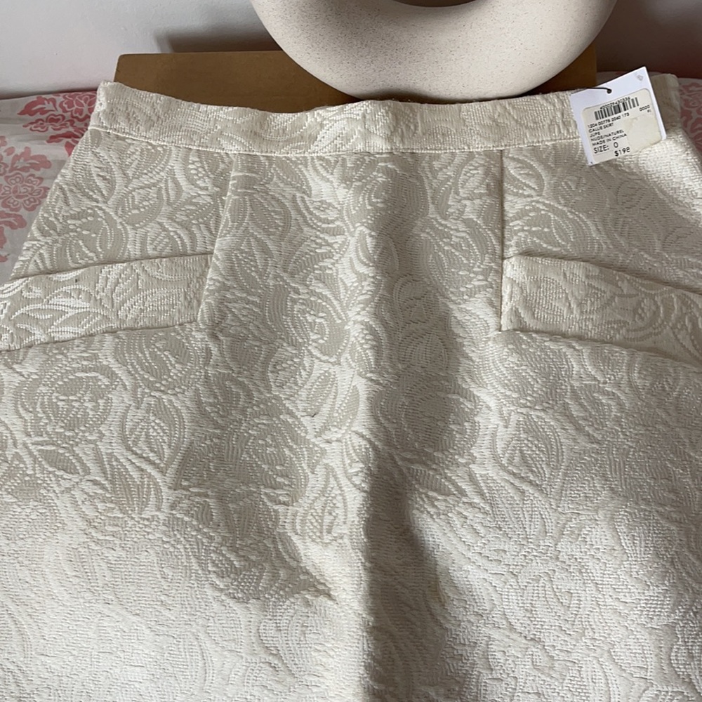 CLUB MONACO - Picture 2 of 5